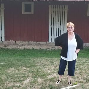 Meet your Posher, Mila